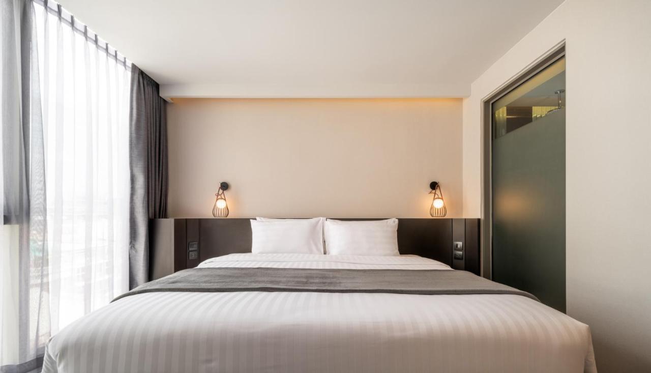 Seekers Finders Rama IV Hotel Surestay Collection By BW Бангкок Екстер'єр фото