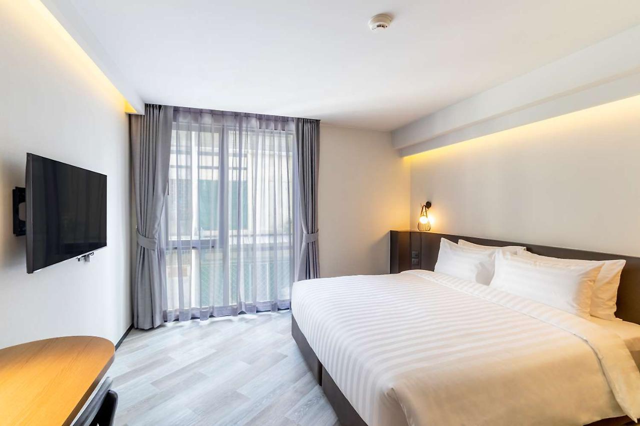 Seekers Finders Rama IV Hotel Surestay Collection By BW Бангкок Екстер'єр фото