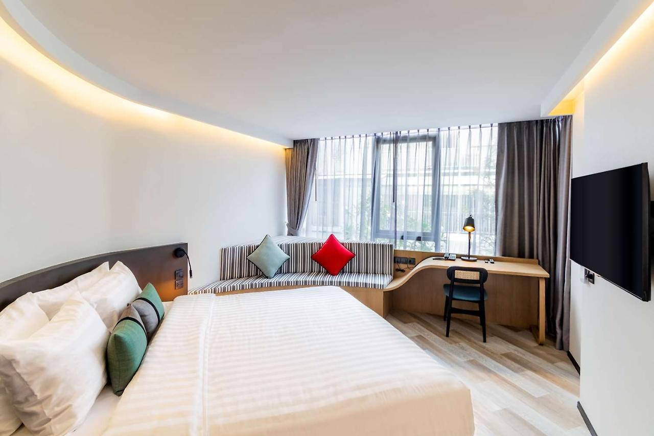 Seekers Finders Rama IV Hotel Surestay Collection By BW Бангкок Екстер'єр фото