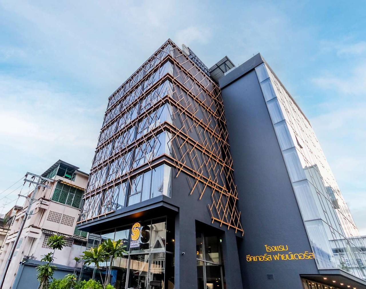 Seekers Finders Rama IV Hotel Surestay Collection By BW Бангкок Екстер'єр фото